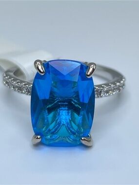 Swarovski Crystal Elements Bright Blue Crystal Solitaire Ring Size 8